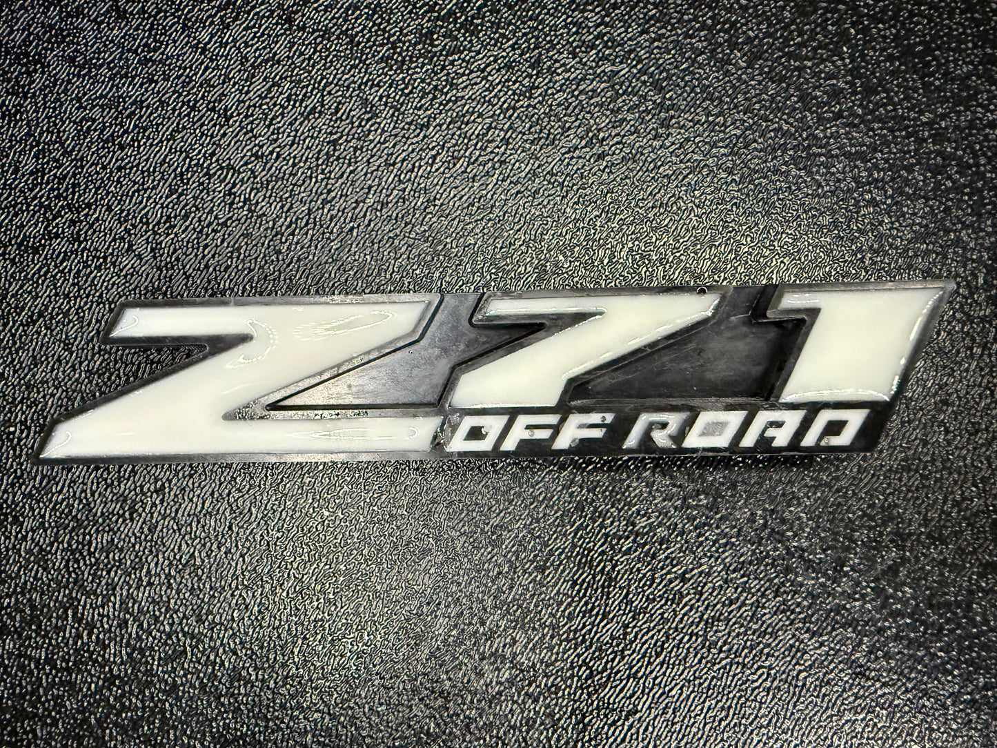 LED Z71 grill logo