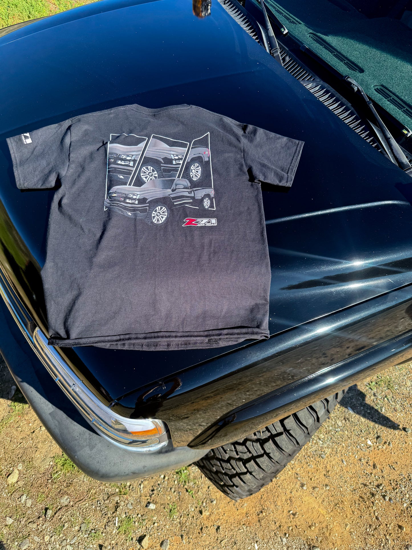 Black Z71 T-shirt with Embroidered Logo in Front